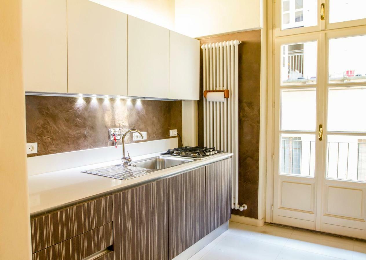 Luxrent Apartment Castello ตูริน ภายนอก รูปภาพ